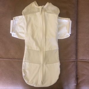 Happiest Baby SNOO Sleep Sack Small Ivory GUC